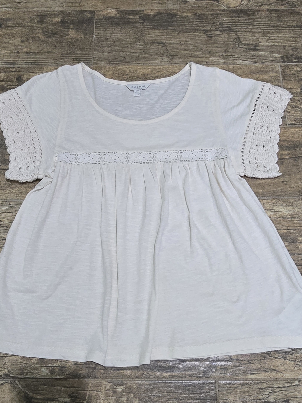 Lucky Brand Cream Crochet-Sleeve Babydoll Top
